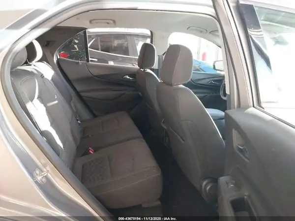 3GNAXUEV2KS549021 2019 CHEVROLET EQUINOX - Image 8