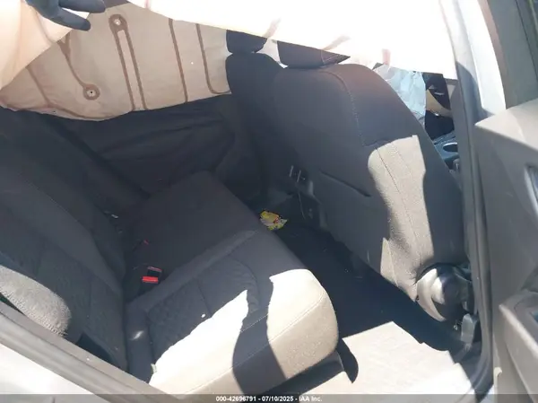 3GNAXUEV2KS573335 2019 CHEVROLET EQUINOX - Image 8