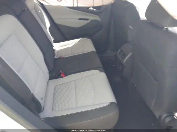 3GNAXUEV2KS677873 2019 CHEVROLET EQUINOX - Image 8