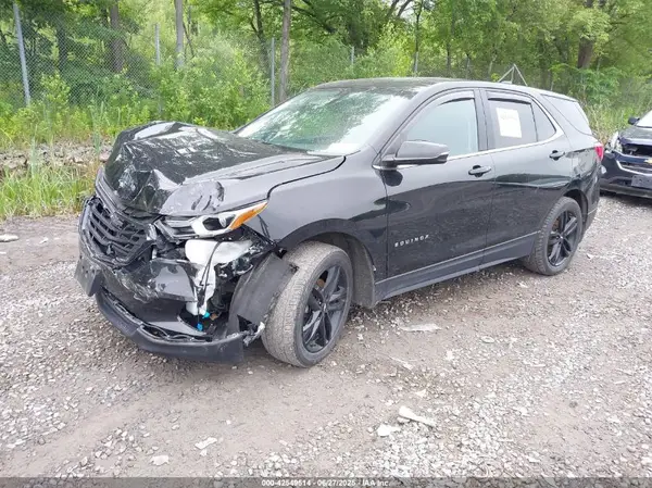 3GNAXUEV2LL176087 2020 CHEVROLET EQUINOX - Image 2