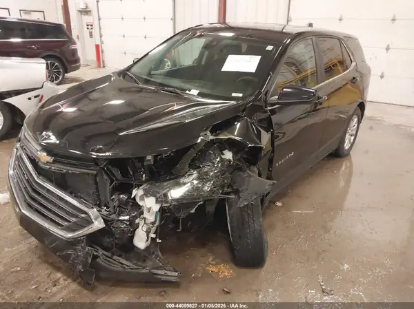 3GNAXUEV2ML353898 2021 CHEVROLET EQUINOX - Image 2