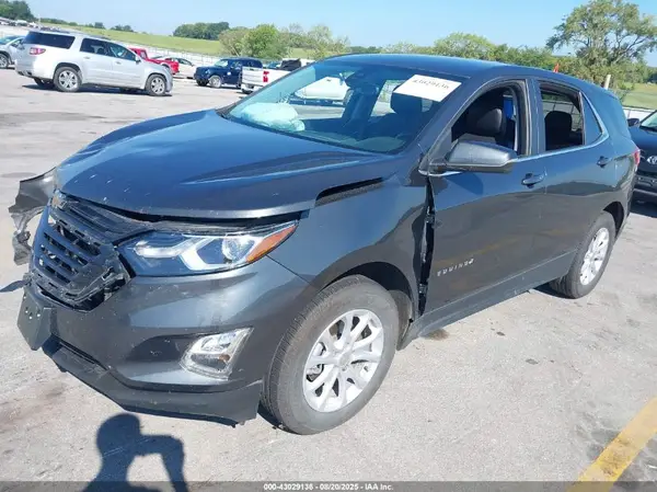 3GNAXUEV2ML364285 2021 CHEVROLET EQUINOX - Image 2