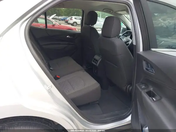 3GNAXUEV2ML367140 2021 CHEVROLET EQUINOX - Image 8