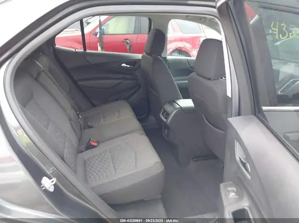 3GNAXUEV2ML372306 2021 CHEVROLET EQUINOX - Image 8