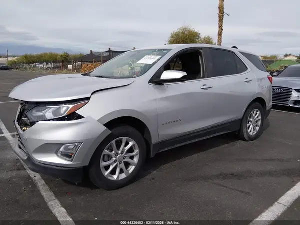 3GNAXUEV2MS102403 2021 CHEVROLET EQUINOX - Image 2