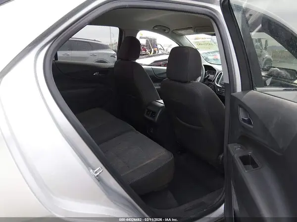 3GNAXUEV2MS102403 2021 CHEVROLET EQUINOX - Image 8