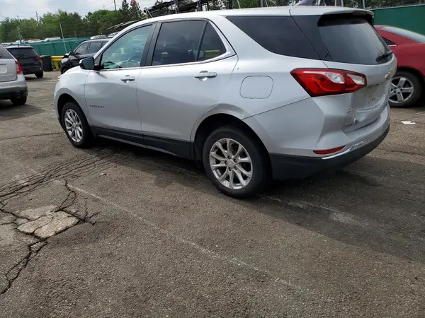 3GNAXUEV2MS104748 2021 CHEVROLET EQUINOX - Image 2