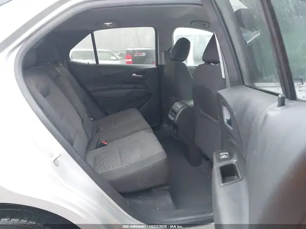 3GNAXUEV2MS117371 2021 CHEVROLET EQUINOX - Image 8