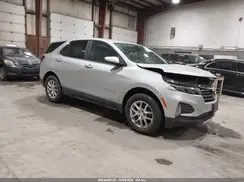 3GNAXUEV2NL101957 2022 CHEVROLET EQUINOX