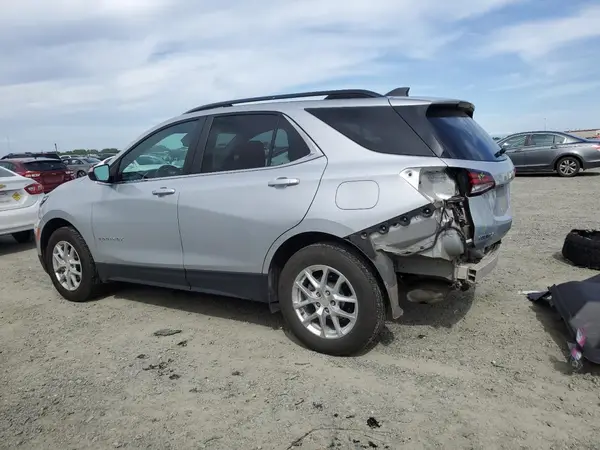 3GNAXUEV2NL115986 2022 CHEVROLET EQUINOX - Image 2