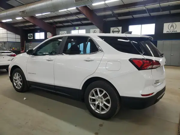 3GNAXUEV2NL138670 2022 CHEVROLET EQUINOX - Image 2