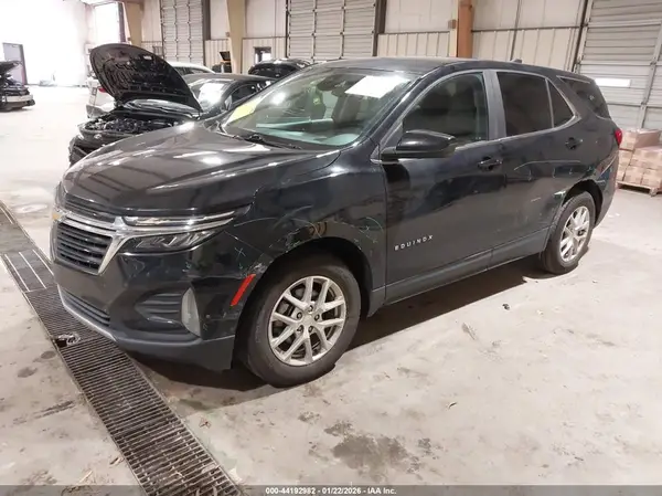 3GNAXUEV2NL179347 2022 CHEVROLET EQUINOX - Image 2