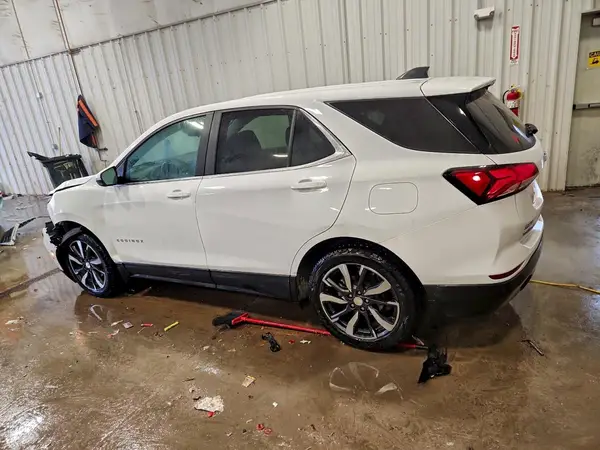 3GNAXUEV2NL201413 2022 CHEVROLET EQUINOX - Image 2