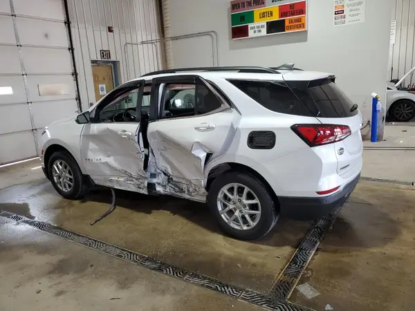3GNAXUEV2NL222536 2022 CHEVROLET EQUINOX - Image 2