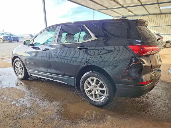 3GNAXUEV2NL241605 2022 CHEVROLET EQUINOX - Image 2
