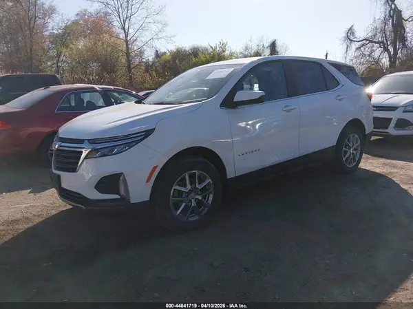 3GNAXUEV2NL297589 2022 CHEVROLET EQUINOX - Image 2