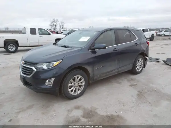 3GNAXUEV3KL161855 2019 CHEVROLET EQUINOX - Image 2