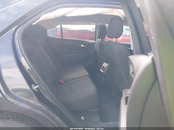 3GNAXUEV3KL280957 2019 CHEVROLET EQUINOX - Image 8