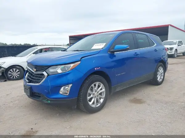 3GNAXUEV3KS556768 2019 CHEVROLET EQUINOX - Image 2