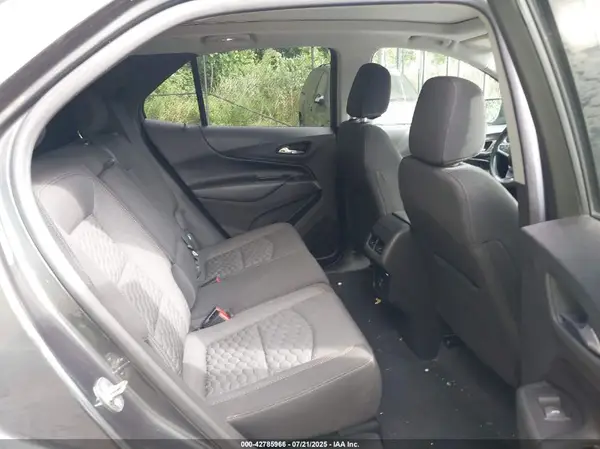 3GNAXUEV3KS563798 2019 CHEVROLET EQUINOX - Image 8