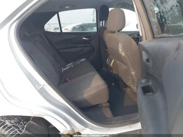 3GNAXUEV3KS669118 2019 CHEVROLET EQUINOX - Image 8