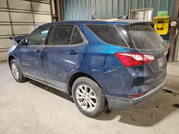 3GNAXUEV3LL260323 2020 CHEVROLET EQUINOX - Image 2