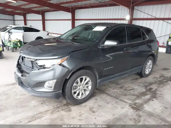 3GNAXUEV3LS525988 2020 CHEVROLET EQUINOX - Image 2