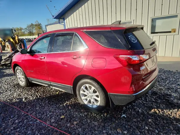 3GNAXUEV3LS576696 2020 CHEVROLET EQUINOX - Image 2
