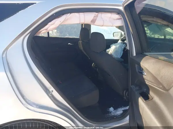 3GNAXUEV3MS106783 2021 CHEVROLET EQUINOX - Image 8