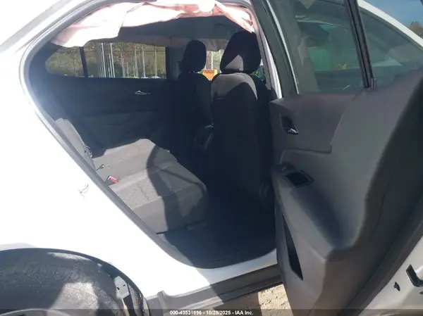 3GNAXUEV3MS121459 2021 CHEVROLET EQUINOX - Image 8