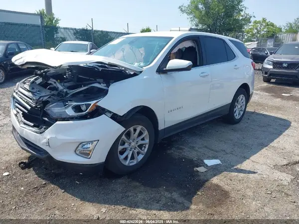 3GNAXUEV3MS135989 2021 CHEVROLET EQUINOX - Image 2