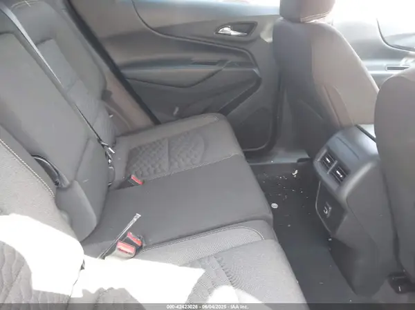3GNAXUEV3MS135989 2021 CHEVROLET EQUINOX - Image 8
