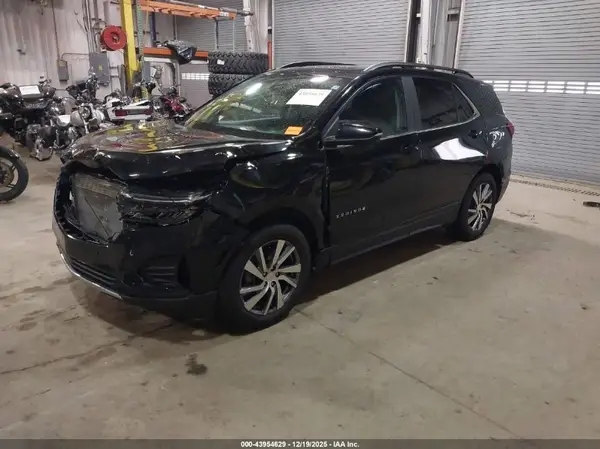 3GNAXUEV3NL140413 2022 CHEVROLET EQUINOX - Image 2
