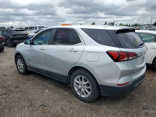 3GNAXUEV3NL152187 2022 CHEVROLET EQUINOX - Image 2