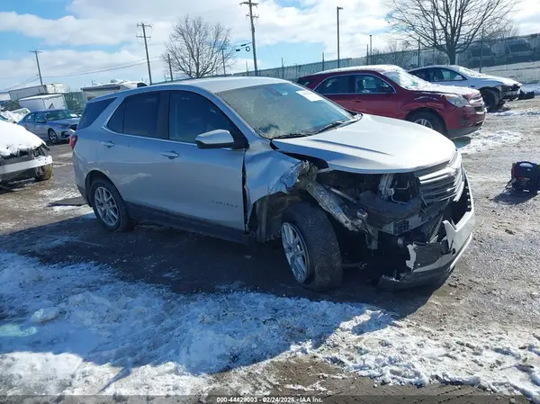 3GNAXUEV3NL157440 2022 CHEVROLET EQUINOX - Image 1