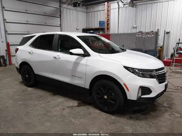 3GNAXUEV3NL182080 2022 CHEVROLET EQUINOX - Image 1