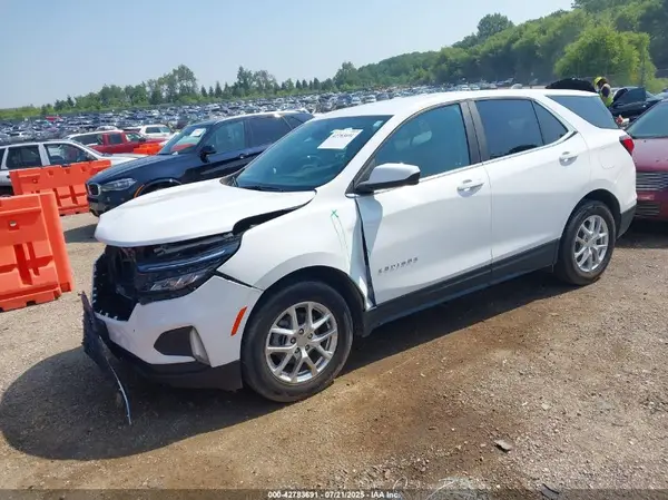 3GNAXUEV3NL203090 2022 CHEVROLET EQUINOX - Image 2