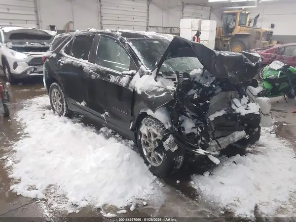 3GNAXUEV3NL206359 2022 CHEVROLET EQUINOX - Image 1