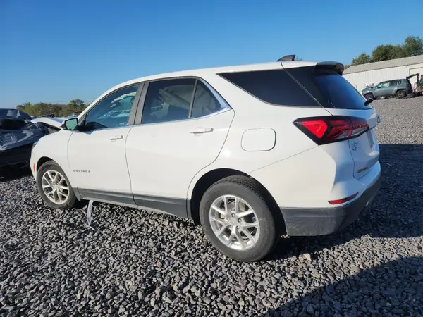 3GNAXUEV3NL208970 2022 CHEVROLET EQUINOX - Image 2