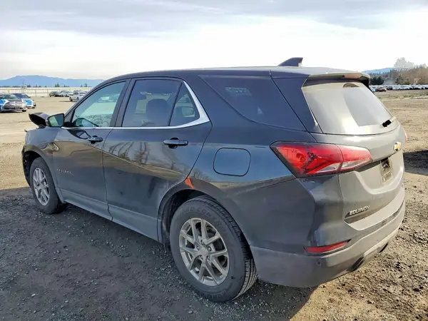 3GNAXUEV3NL218799 2022 CHEVROLET EQUINOX - Image 2