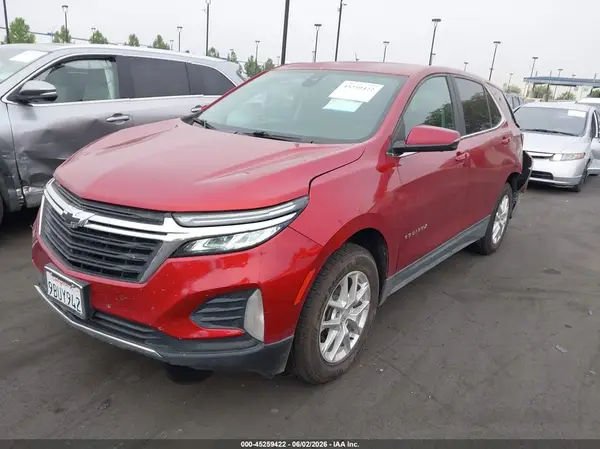 3GNAXUEV3NL224392 2022 CHEVROLET EQUINOX - Image 2