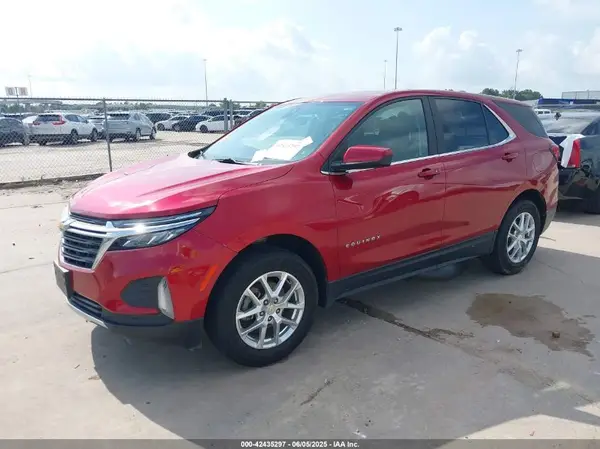 3GNAXUEV3NL226434 2022 CHEVROLET EQUINOX - Image 2