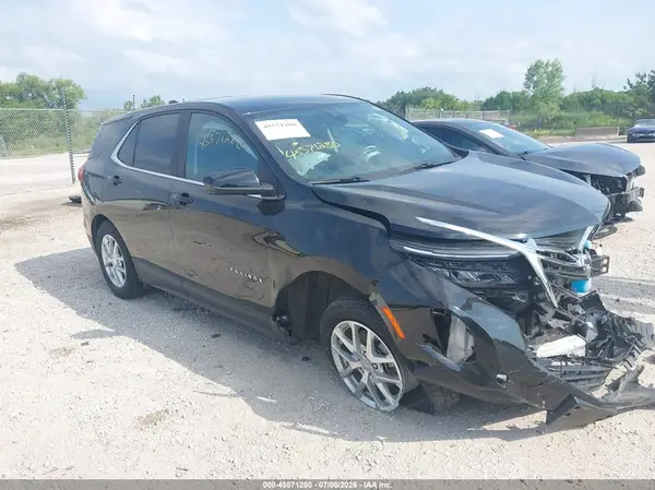 3GNAXUEV3NL241886 2022 CHEVROLET EQUINOX - Image 1