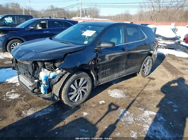 3GNAXUEV3NL243685 2022 CHEVROLET EQUINOX - Image 2