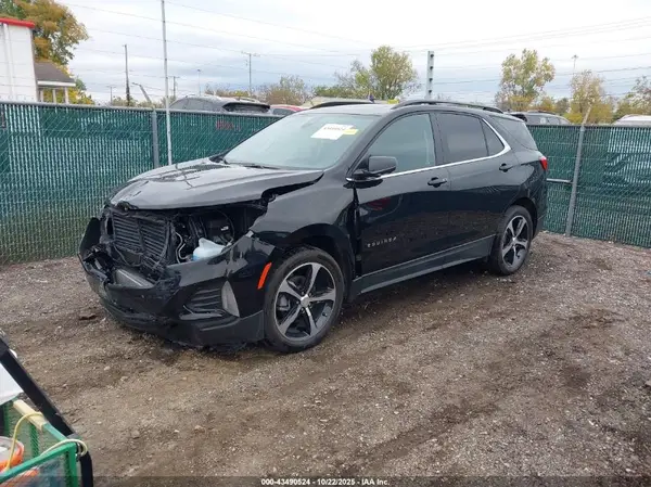 3GNAXUEV3NL255335 2022 CHEVROLET EQUINOX - Image 2