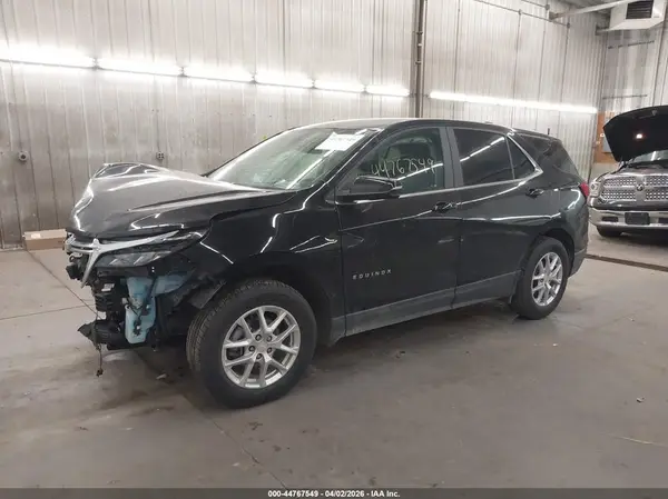 3GNAXUEV3NL289162 2022 CHEVROLET EQUINOX - Image 2