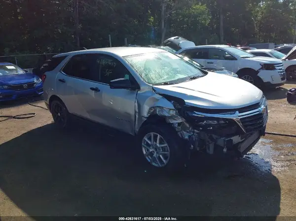 3GNAXUEV3NS189049 2022 CHEVROLET EQUINOX - Image 1