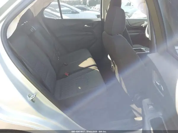 3GNAXUEV3NS189049 2022 CHEVROLET EQUINOX - Image 8