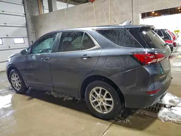 3GNAXUEV3NS231655 2022 CHEVROLET EQUINOX - Image 2