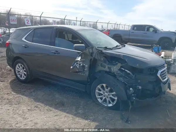 3GNAXUEV4KL137371 2019 CHEVROLET EQUINOX - Image 1
